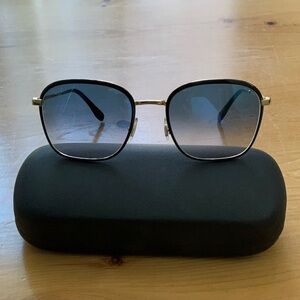 Ray-Ban Black and Gold Women's Glasses
